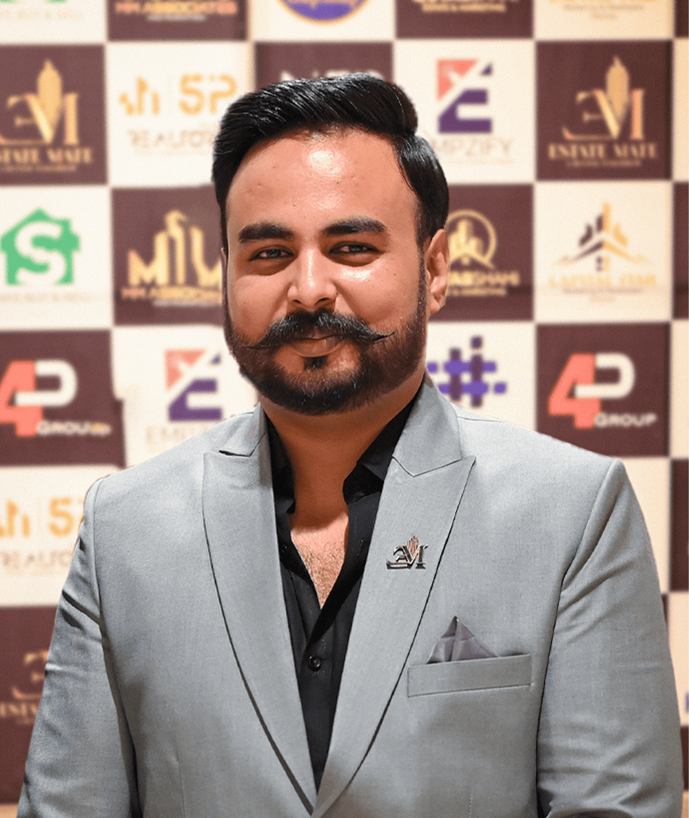 HARIS KHAN 